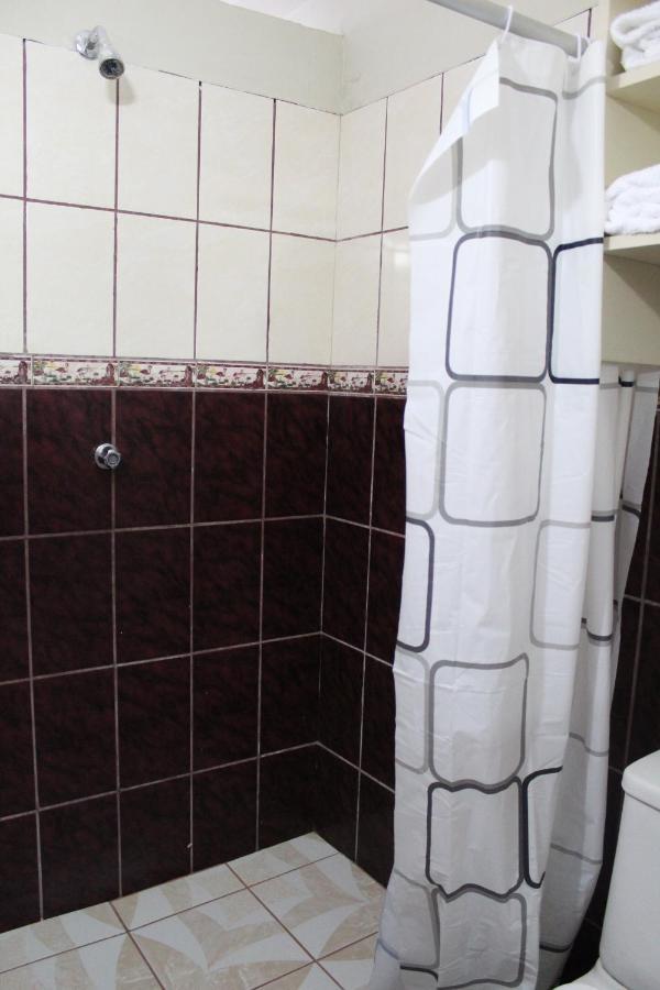 La Suite De Petita'S Inn بوكالبا المظهر الخارجي الصورة